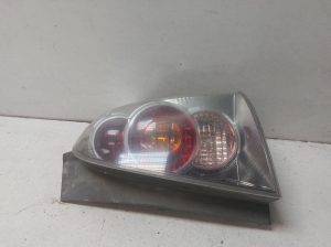 TOYOTA Corola Verso R1 (2004–2009) Eckleuchte hinten - 2