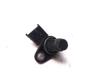 Kia Sportage (2010–2016) Camshaft position sensor 393002F000 - 3