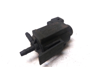 VOLVO S60 I (2000–2009) Solenoīds 30611668 - 2
