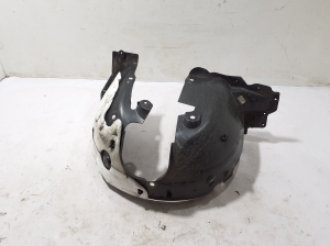 RENAULT Clio V (2019–2026) Front wheel arch liner 638427299R - 2