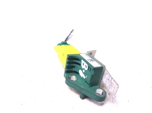 Volkswagen Passat B6 (2005–2010) Airbagsensor 26060103 - 3