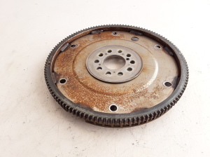  Clutch flywheel 