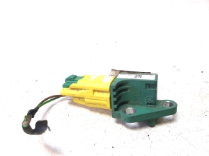 Volkswagen Passat B6 (2005–2010) Airbagsensor 10060103 - 2