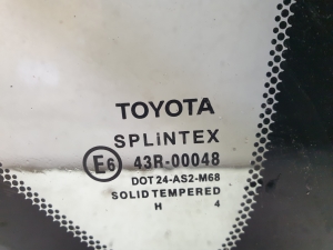 TOYOTA Corola Verso R1 (2004–2009) Seitenscheibe hinten (Karosserie) 43R00048 - 2