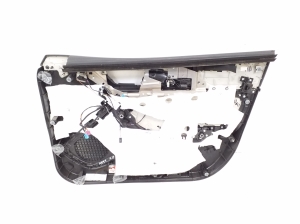 Infiniti Q30 (2015–2018) Front door panel 809015DA2D - 3