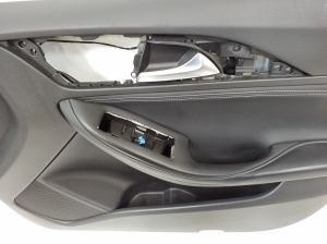 Infiniti Q30 (2015–2018) Front door panel 809005DA2D - 2