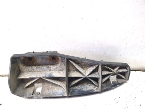 Rear bumper bracket - 52563OF010