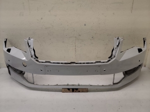 Front bumper - 3V0807221