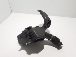 RENAULT Clio V (2019–2026) Air filter housing 165003342R - 5