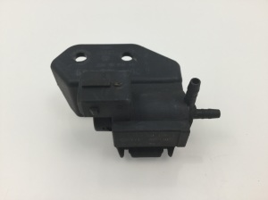 AUDI A4 B5 (1994–2001) Solenoid 037906283A - 3