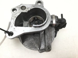 RENAULT Laguna II (2001–2007) Vacuum pump 163354368 - 2
