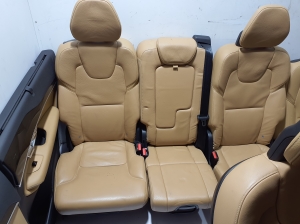 VOLVO XC90 (2015–2024) Salons un tā detaļas - 2