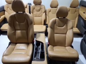 VOLVO XC90 (2015–2024) Salons un tā detaļas - 5