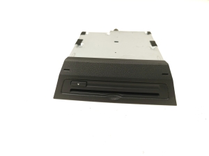   Radio / CD-Player / DVD-Player / Navigation  - DB1L669G0D 