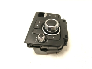 Mazda CX-3 (2015–2026) Display switch D28T66CM0 - 4