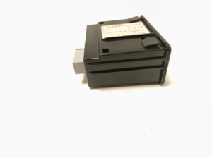 Mazda CX-3 (2015–2026) USB-pesa D09H669U0B - 8