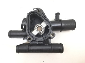  Thermostat housing 