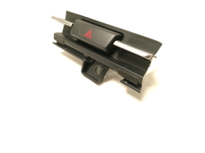 Mazda CX-3 (2015–2026) Hazard light switch DA6A664H0 - 3