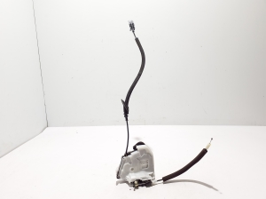   Rear side door lock  - 825039732R 