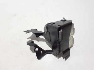 RENAULT Clio V (2019–2026) ABS unit 476601495R - 2