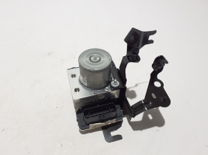 RENAULT Clio V (2019–2026) ABS unit 476601495R - 4
