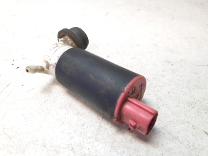 TOYOTA Corola Verso R1 (2004–2009) Front windshield washer pump - 3
