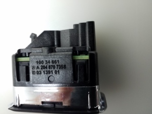 Mercedes Benz C-Class 204 (2007–2014) Tagumise külgukse aknalüliti A2048707358 - 2