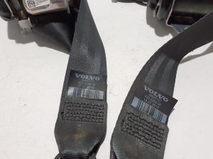 VOLVO XC90 (2015–2024) Sicherheitsgurt hinten - 4