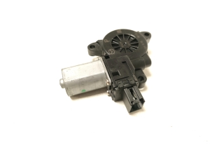 Mazda CX-3 (2015–2026) Front door window regulator motor B45C5858X - 5
