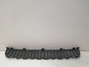 TOYOTA Corola Verso R1 (2004–2009) Front bumper lower grille 531120F010 - 3
