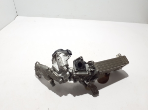Mercedes Benz E-Class W212 (2009–2015) AGR-Ventilkühler A65114000075 - 3