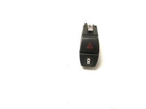Hazard light switch - 9354186