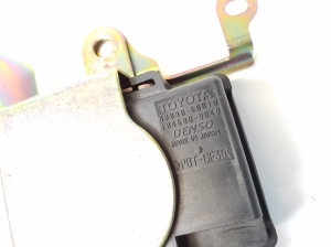 LEXUS LS (2000–2006) Alarm siren 8904050010 - 2