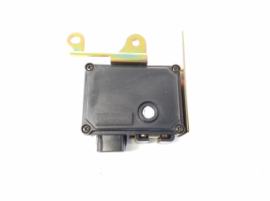 LEXUS LS (2000–2006) Alarm siren 8904050010 - 4