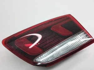Kia Stonic I (2017–2026) Rückleuchte Heckleuchte innen 92404H8 - 2
