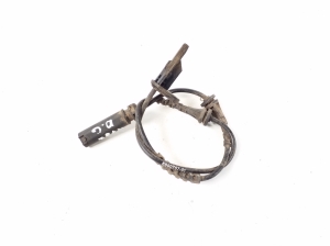 Rear ABS sensor - 6880757