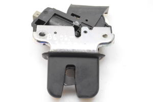 Volkswagen Passat B6 (2005–2010) Trunk lid lock 4F5827505D - 3