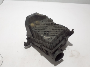 VOLVO XC90 (2015–2024) Luftfiltergehäuse 31439666 - 3