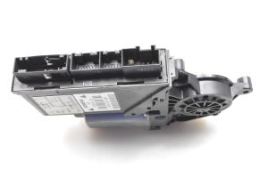 AUDI A4 B6 (2000–2005) Hinterer Seitentür-Fensterhebermotor 8E0959802A - 5