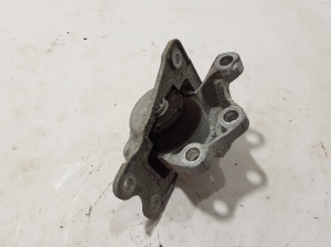 VOLVO XC90 (2015–2024) Gearbox mount 31460716 - 2