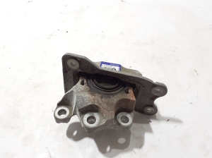   Gearbox mount  - 31460716 