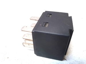 Ford Focus (1998–2005) Glühkerzenrelais 14N089AA - 3