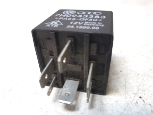 Volkswagen Transporter T5 (2003–2015) Glow plug relay 7H0943383 - 2