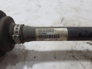 VOLVO XC90 (2015–2024) Front drive shaft and its parts 31325853 - 2