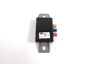 Jaguar l-Pace (2018–2026) Antenna amplifier DPLA19C097BA - 2