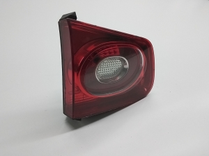 Volkswagen Tiguan (2007–2016) Tagatuli tagaluugil 5N0945093B - 4