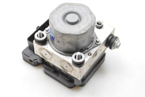 Mercedes Benz A-Class 176 (2012–2018) ABS unit A0004313700 - 5