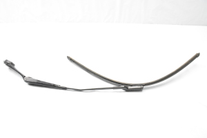  Windshield wiper blade 