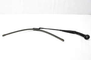  Windshield wiper blade 