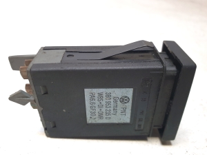 Volkswagen Passat B6 (2005–2010) Warnblinkschalter 3B0953235D - 3